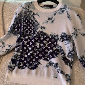 Louis Vuitton Navy and Cream Patterned Sweater
